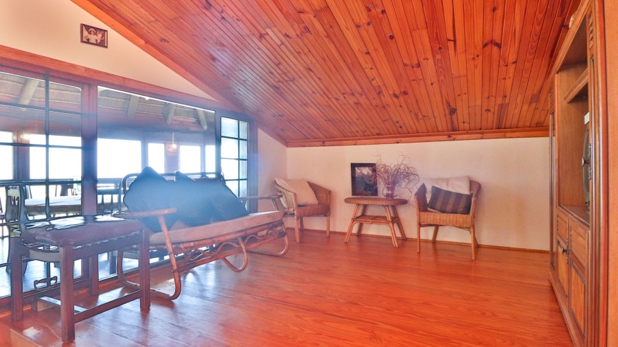 10 Bedroom Property for Sale in Dana Bay Western Cape